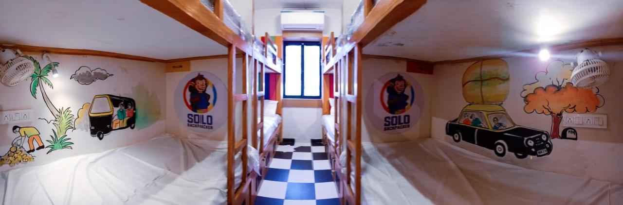 Auberge de jeunesse Solo Backpacker à Bombay Extérieur photo